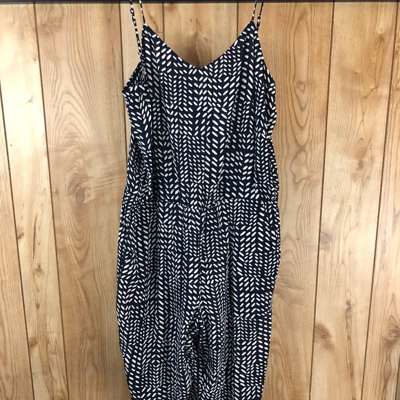 LOFT Pants - Ann Taylor Loft Navy Blue White Print Romper NWT